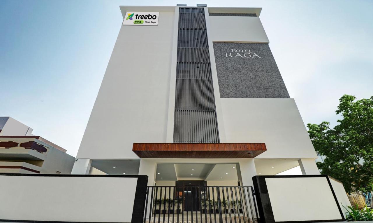 OYO 71754 Hotel Ragas Visakhapatnam Exterior foto